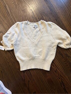 Fifteen Twenty Cream V-Neck Cropped Puff Sleeve Sweater